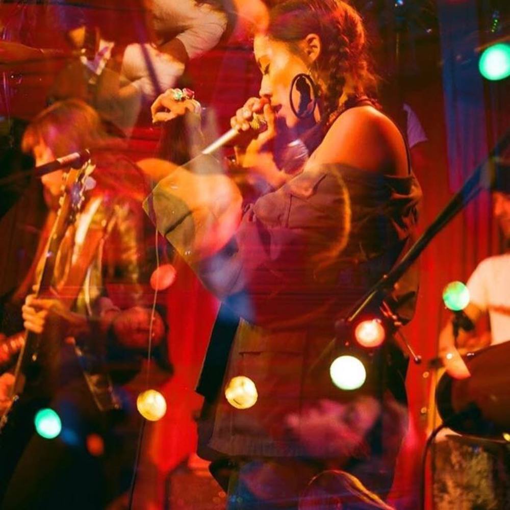 Meet your Posher, Samantha